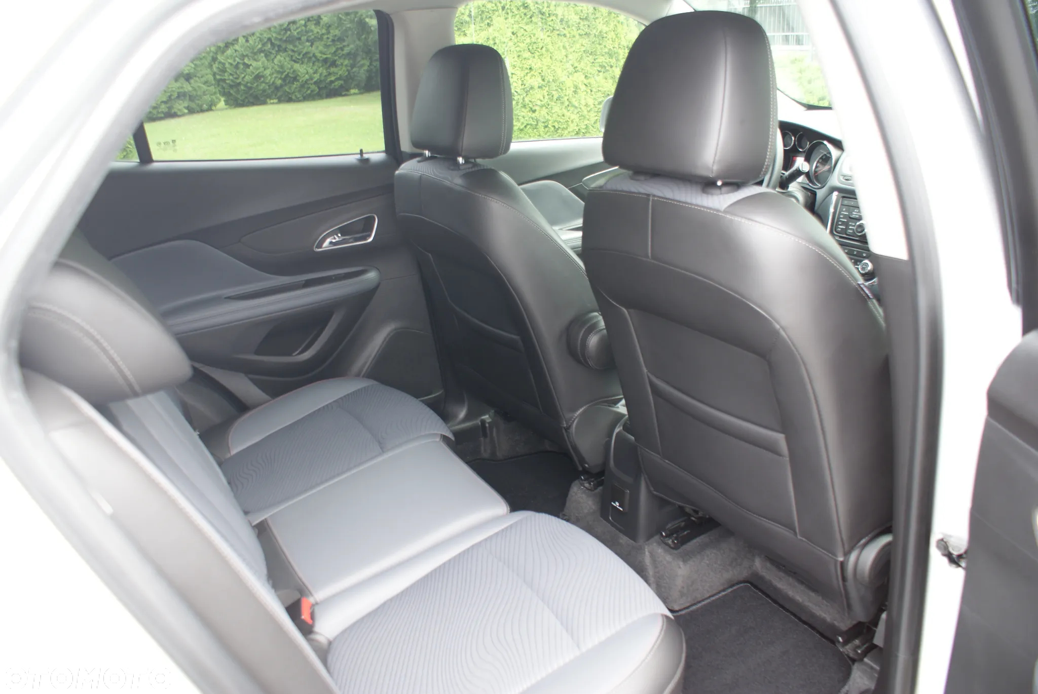 Opel Mokka 1.4 T Cosmo S&S 4x4 - 17