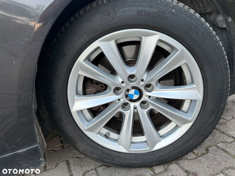 BMW Seria 5 520d Luxury Line - 15