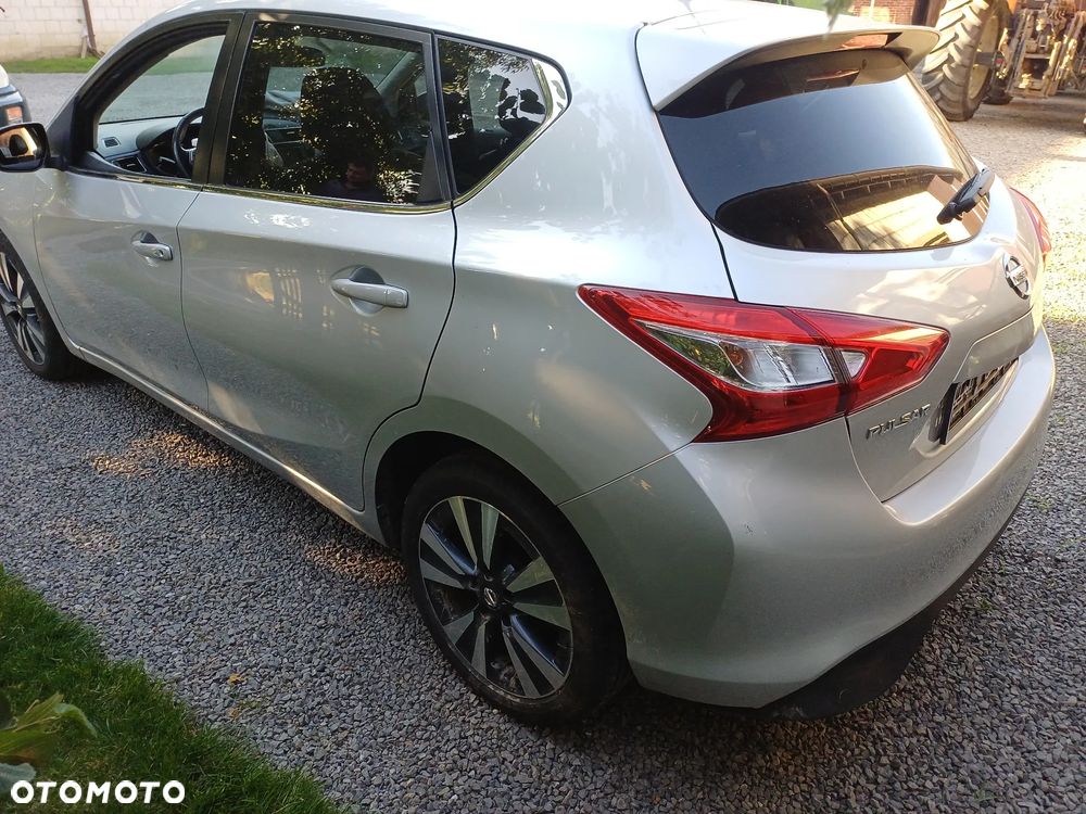 Nissan Pulsar 1.2 DIG-T Tekna EU6 - 4