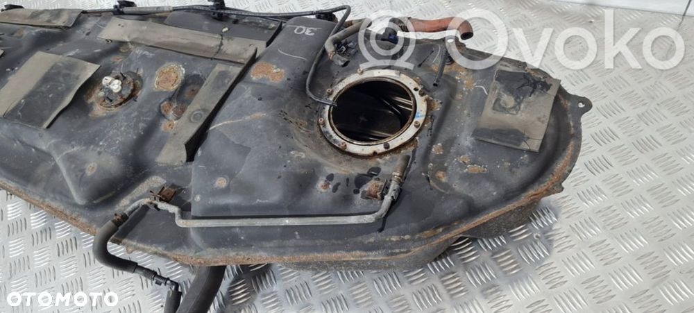 Toyota Rav4 III Zbiornik Paliwa - 5