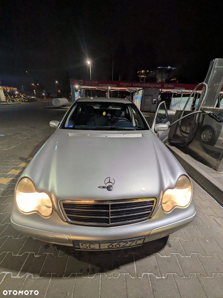 Mercedes-Benz Klasa C 200 CDI Classic - 1