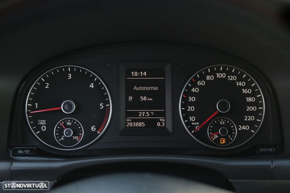 VW Touran 1.6 TDI BM Confortline 7L - 39
