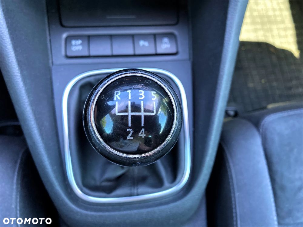 Volkswagen Golf 1.6 TDI Highline - 14