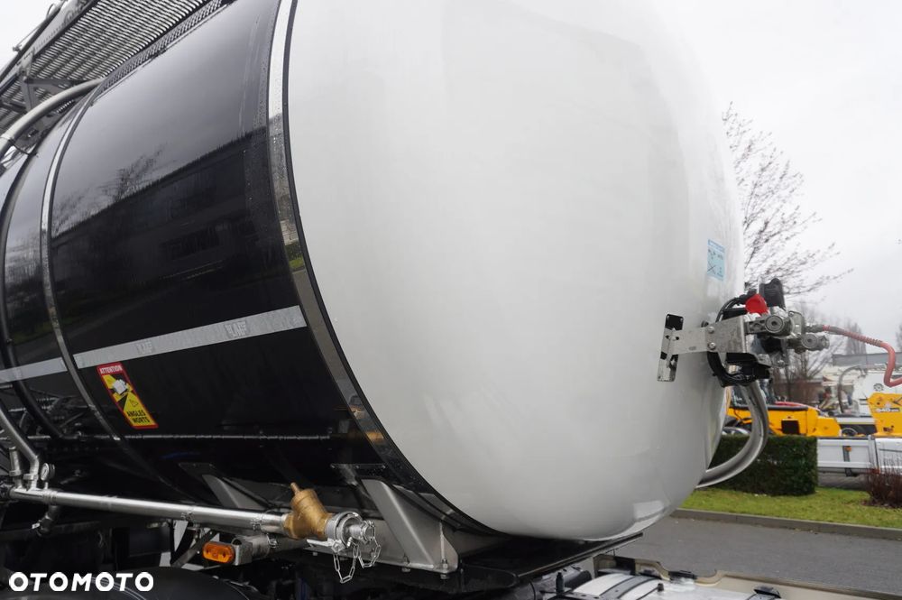 Lag O-3-ST L4BH  Cysterna do mas bitumicznych / ADR / 30000 l / 4 sztuki - 17