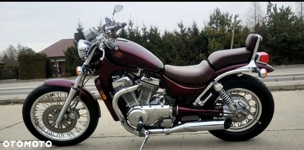 Suzuki Intruder - 6