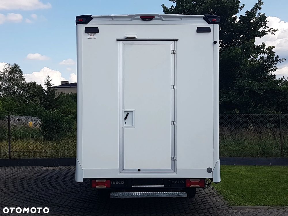 Iveco DAILY KONTENER NISKOPODŁOGOWY 4,43x2,23x2,42 SKLEP FOODTRUCK BAR KLIMA KONIOWÓZ KAMPER - 16