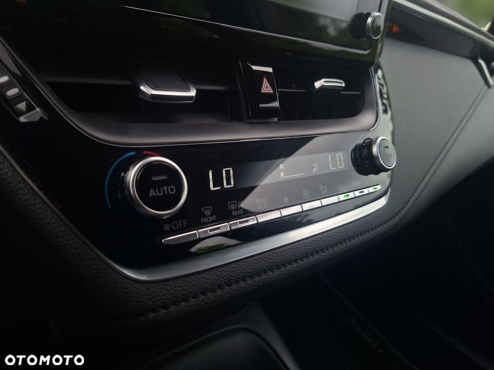 Toyota Corolla 1.8 Hybrid Comfort - 25