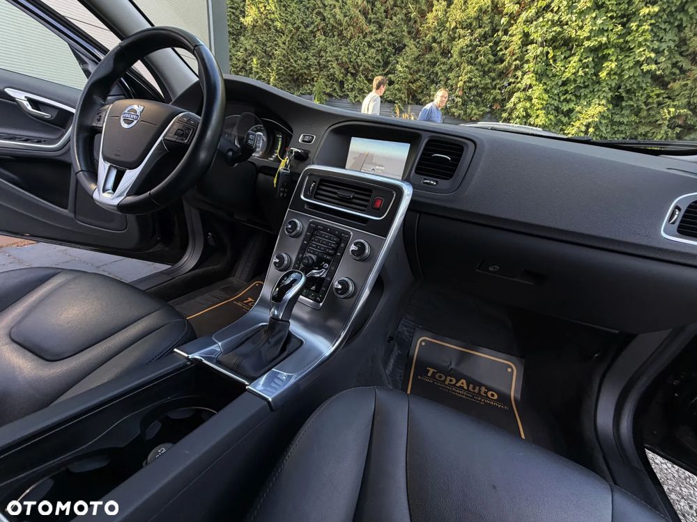 Volvo V60 - 16
