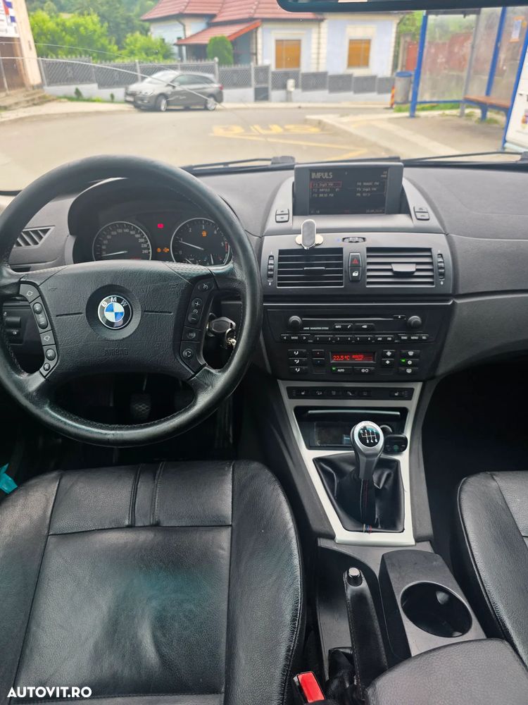 BMW X3 2.0d - 9