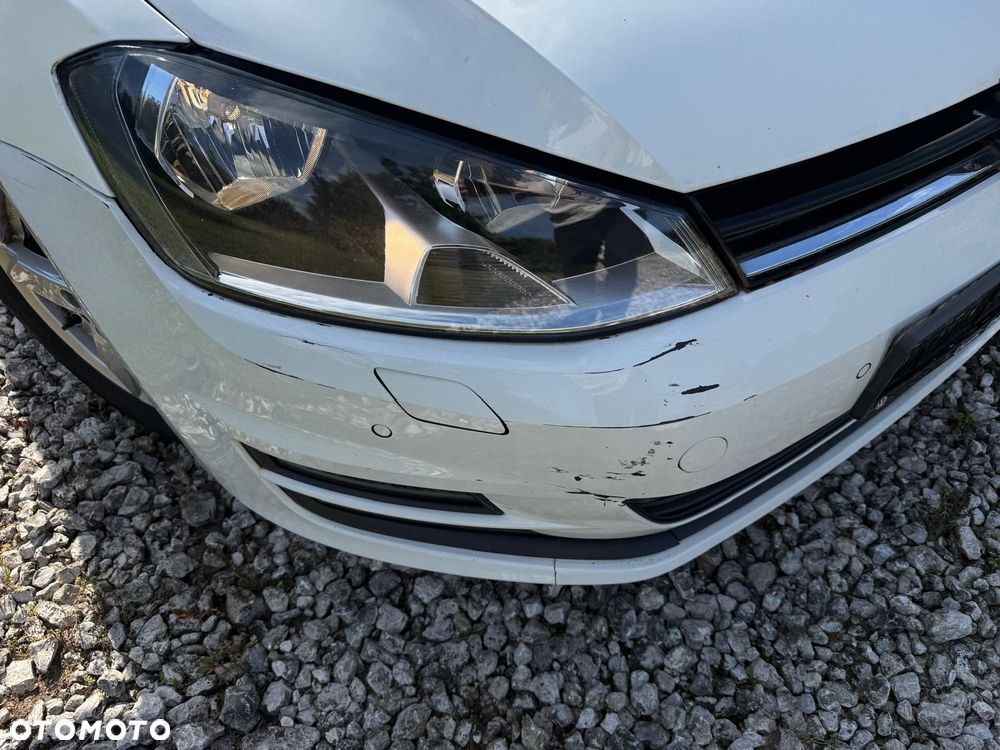 Volkswagen Golf - 2
