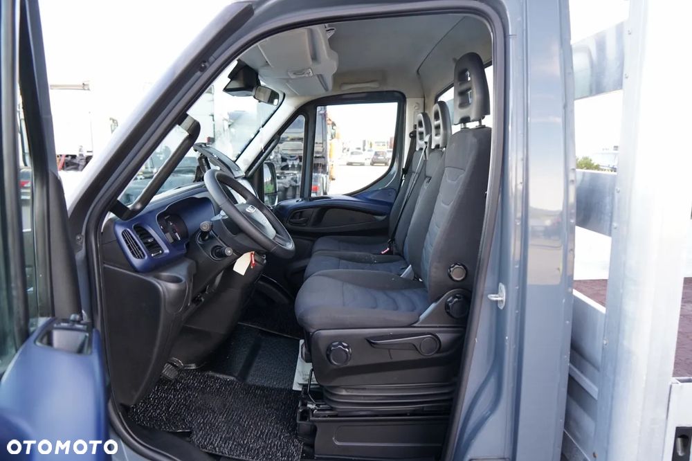 Iveco DAILY 35-180 / SKRZYNIOWY / BLIŹNIAK / HAK / 2017 / - 23