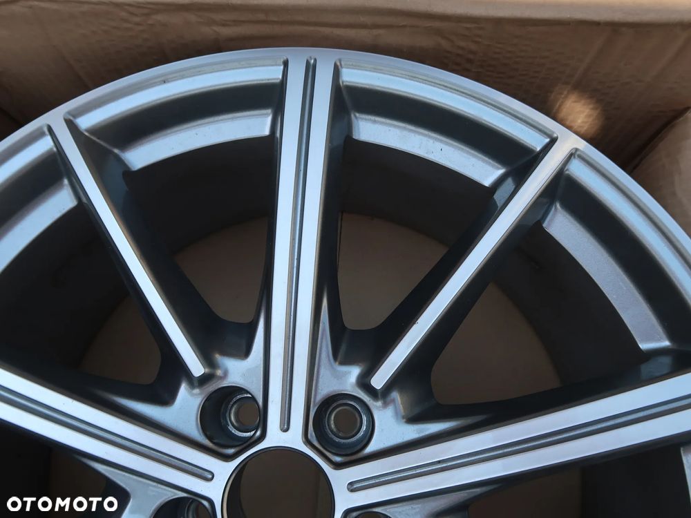 FELGA AUDI A7 4K8601025P 8,5X20ET30 - 2