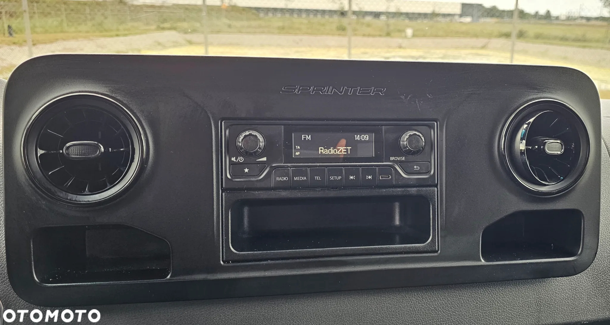 Mercedes-Benz SPRINTER - 15
