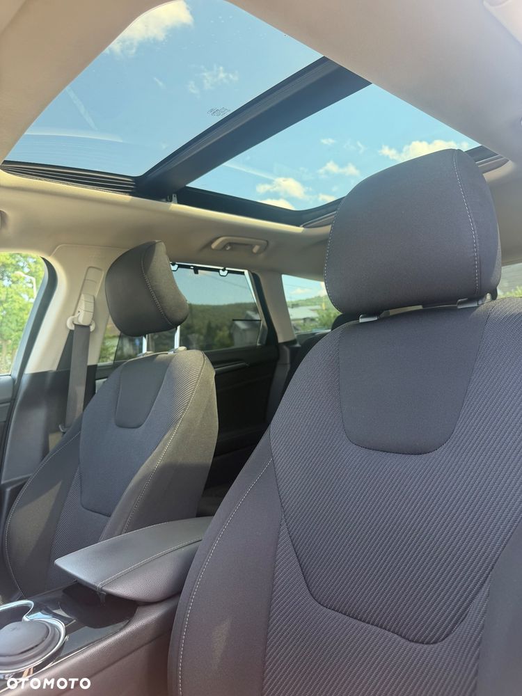 Ford Mondeo 2.0 TDCi Titanium - 21