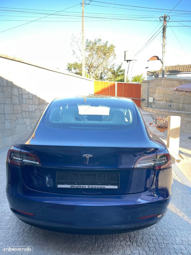 Tesla Model 3 Long Range Tração Traseira - 2