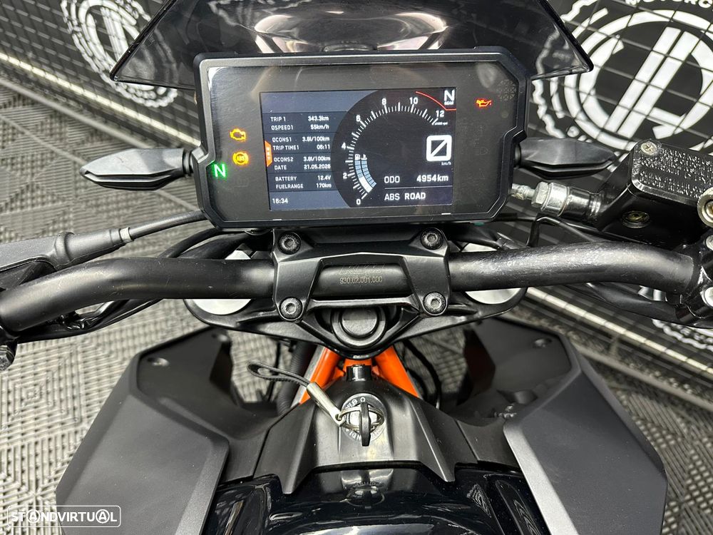 KTM 125 DUKE - 6