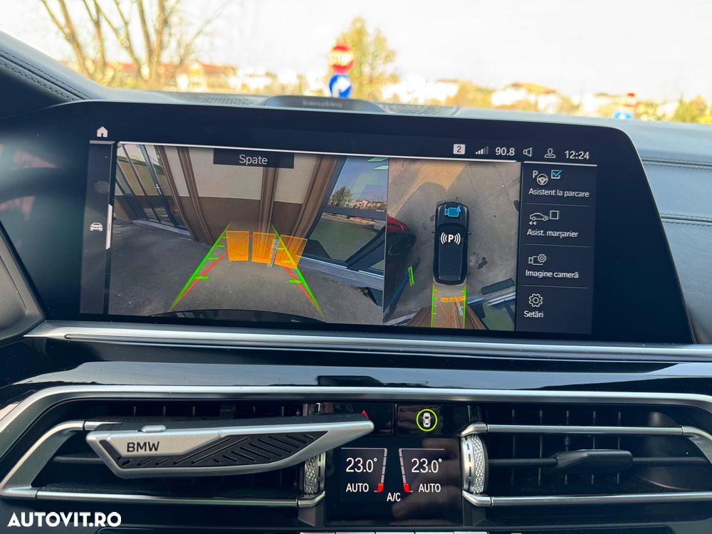 BMW X5 xDrive45e - 13