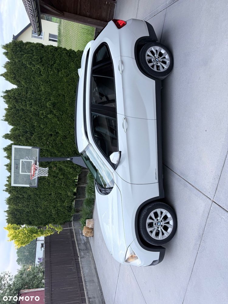 BMW X1 sDrive18d - 5