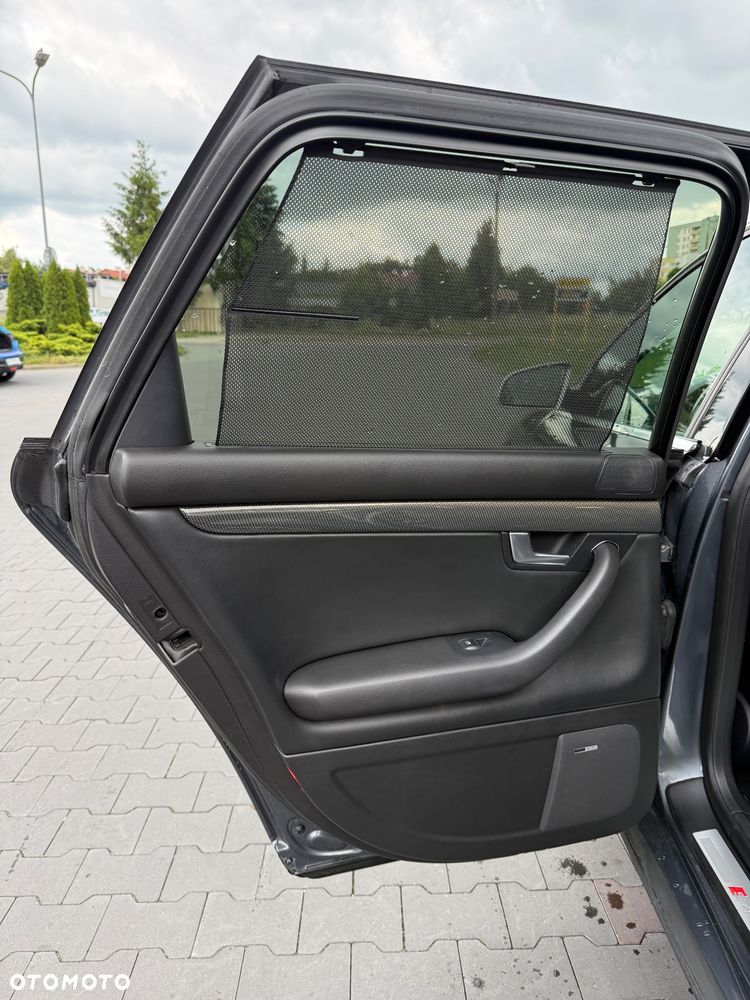 Audi S4 Avant 4.2 Quattro - 32