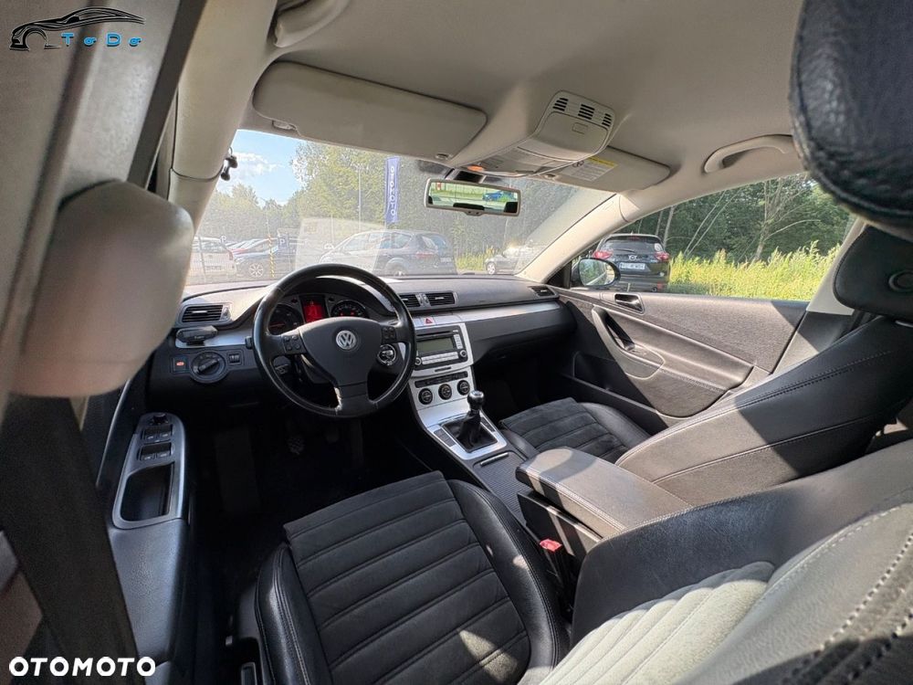 Volkswagen Passat Variant 2.0 TDI DPF 4Mot Highline - 27