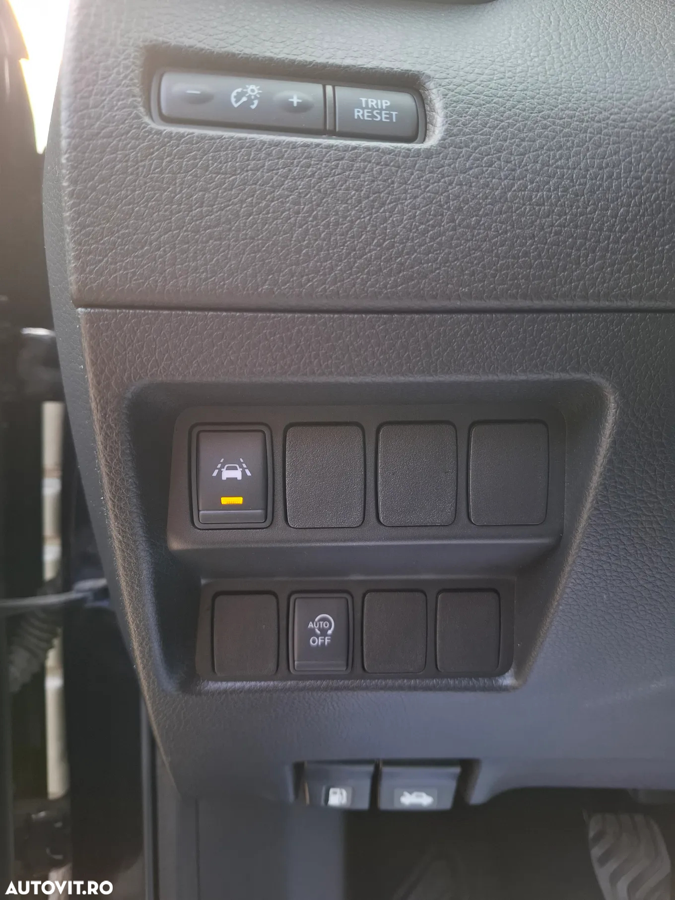 Nissan Qashqai 1.5 DCI TEKNA+ - 24