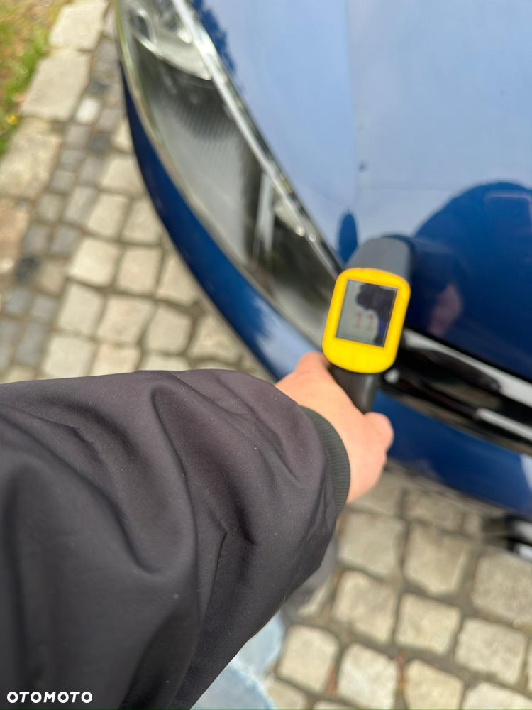 Volkswagen Golf - 24