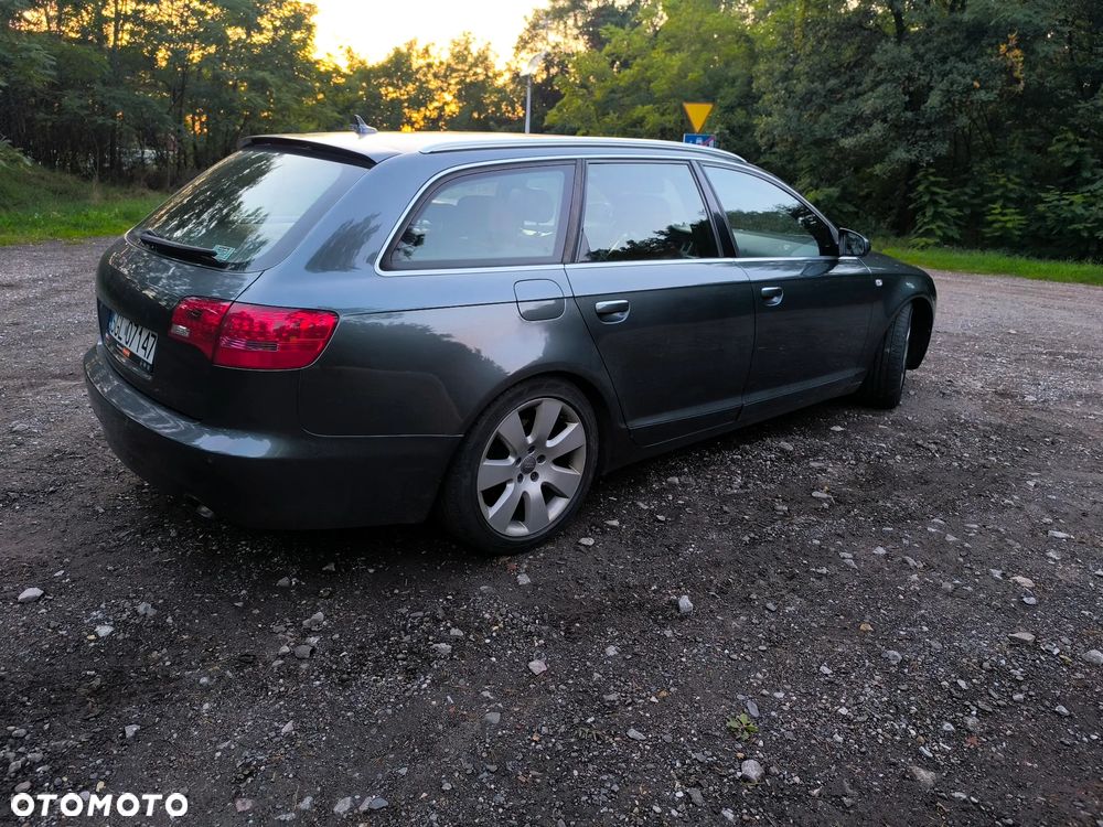 Audi A6 - 4