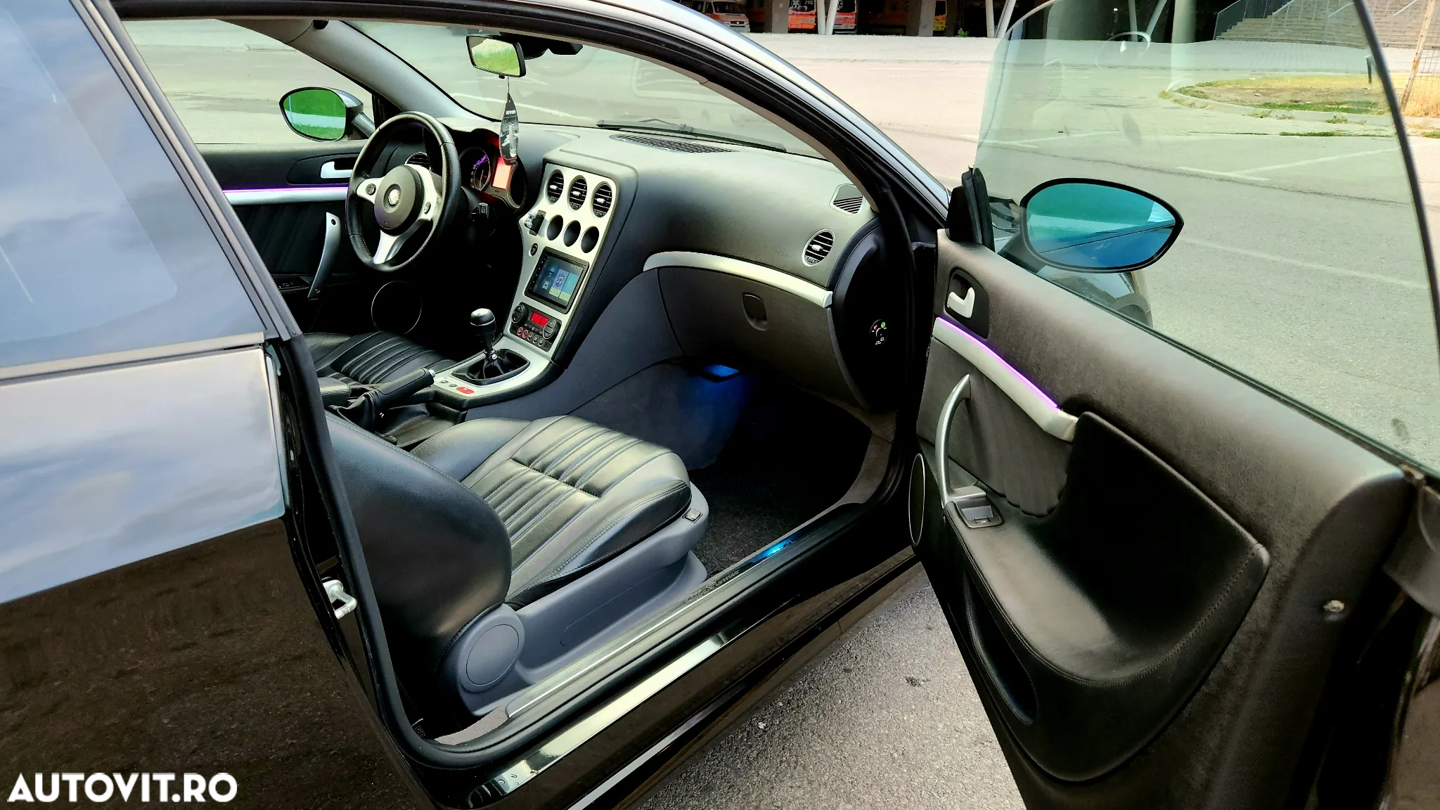 Alfa Romeo Brera 2.4 Multijet Sky View - 12