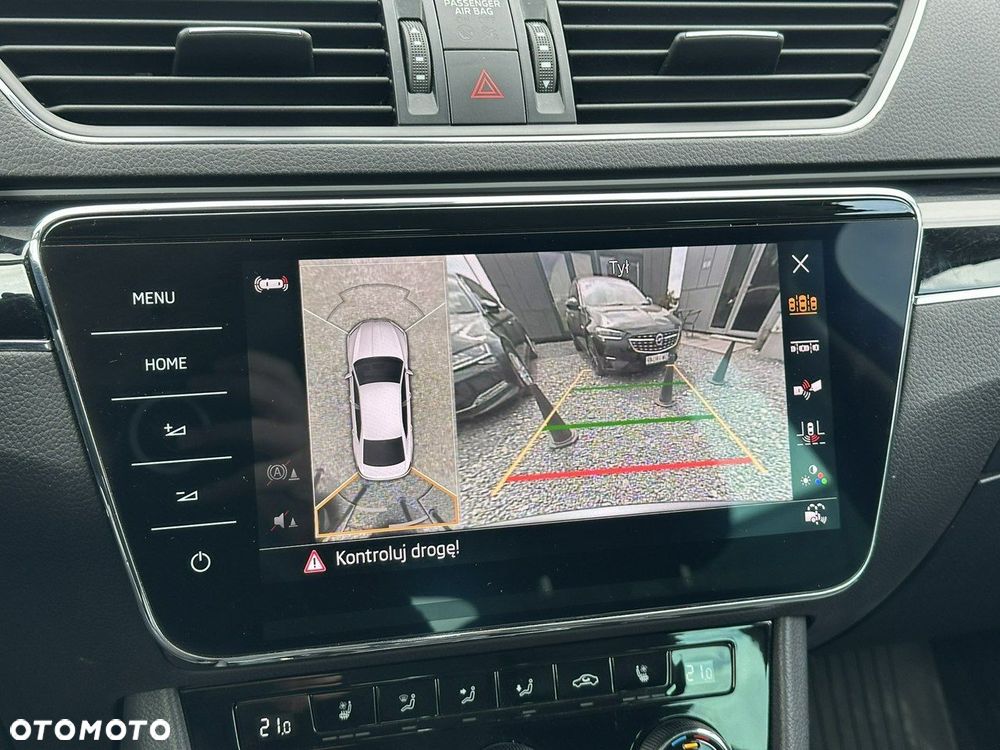 Skoda Superb 2.0 TSI 4x4 L&K DSG - 23