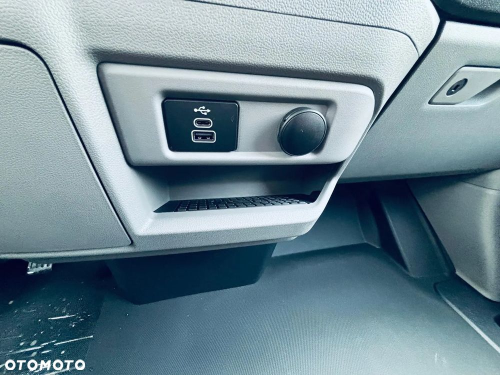 Ford Transit Custom Van Trial 2.0 170KM  AWD - 11