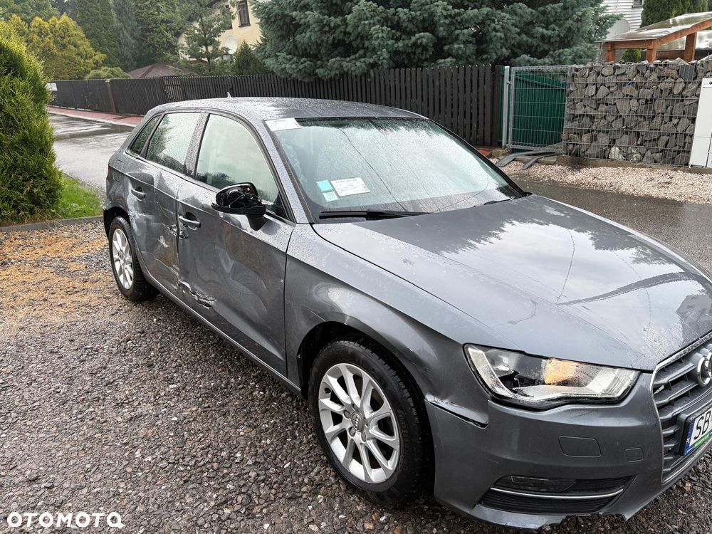 Audi A3 Sportback 1.6 TDI S tronic - 19