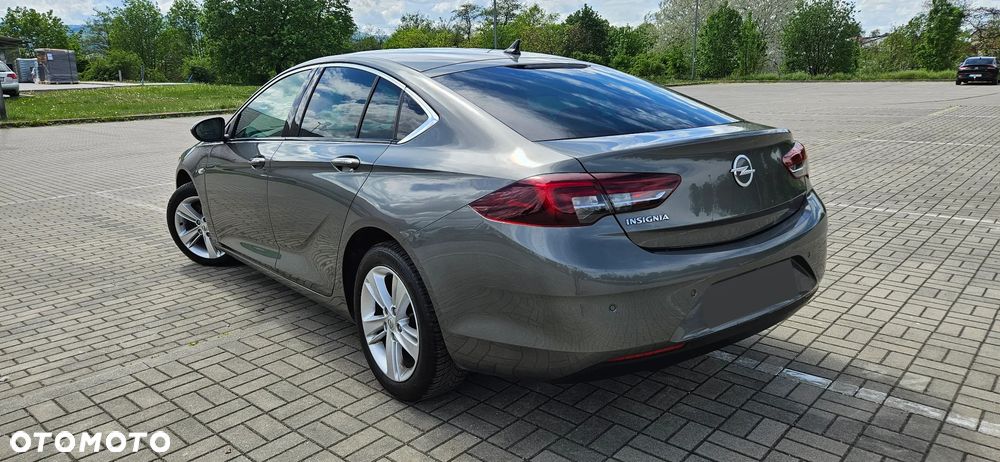 Opel Insignia 1.6 CDTI Cosmo ecoFLEX S&S - 2