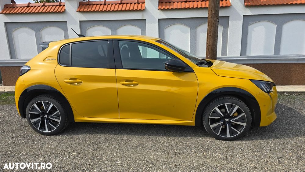 Peugeot 208 1.2 L PureTech STT EAT8 GT Line - 6