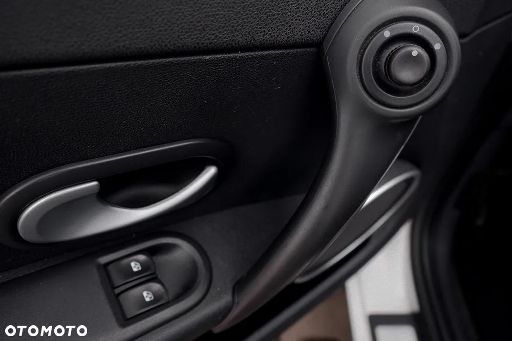 Renault Clio 1.2 16V TCE Night&Day - 12