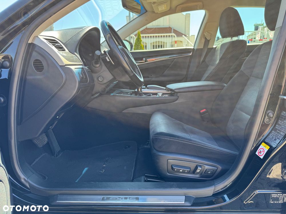 Lexus GS 200t / 300 Elite - 11