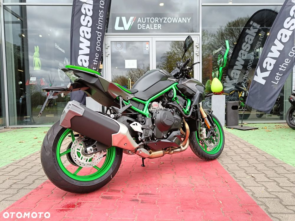 Kawasaki H2 - 3