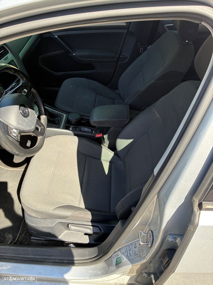 VW Golf Variant 1.6 TDi GPS Edition - 10