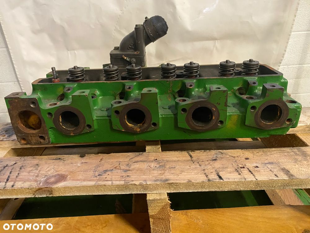 Głowica John Deere 6010, 6120 - 10