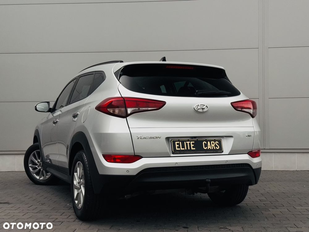 Hyundai Tucson blue 1.7 CRDi 2WD Advantage - 25