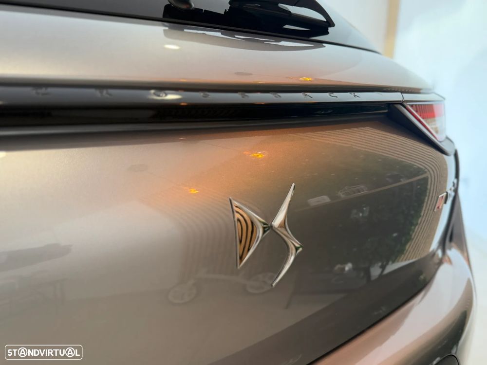 DS DS3 E-TENSE PERFORMANCE LINE - 13