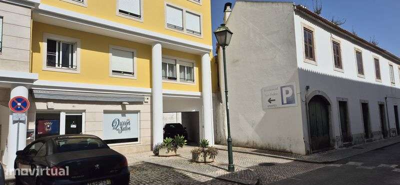 Espaço de estacionamento centro de Torres Vedras - Grande imagem: 3/6