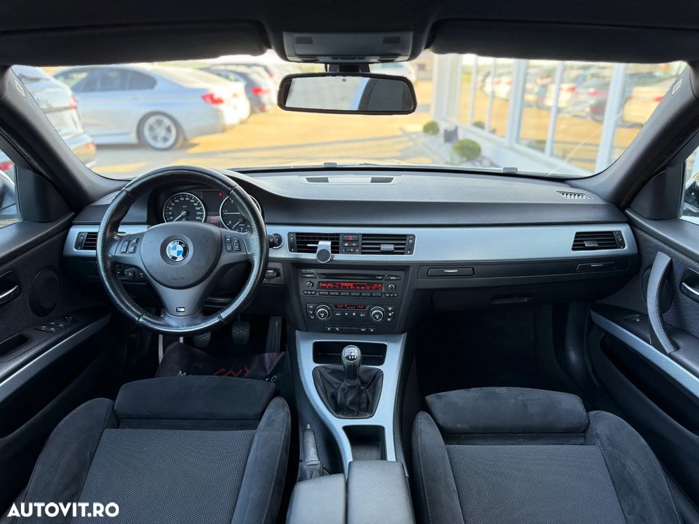 BMW Seria 3 318d - 18