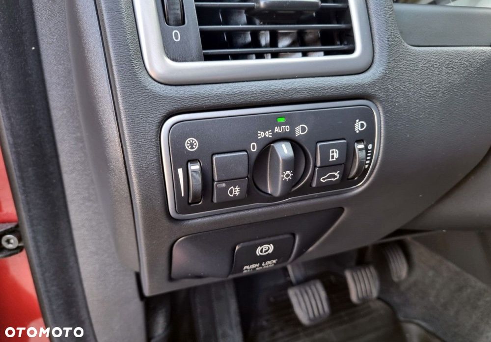 Volvo XC 70 - 31