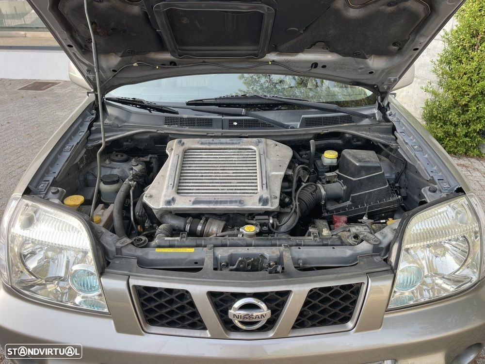 Nissan X-Trail 2.2 DCi Columbia Premium 2WD - 20