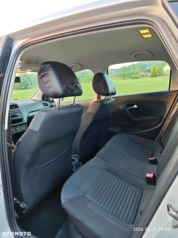 Volkswagen Polo 1.2 TSI Comfortline - 6