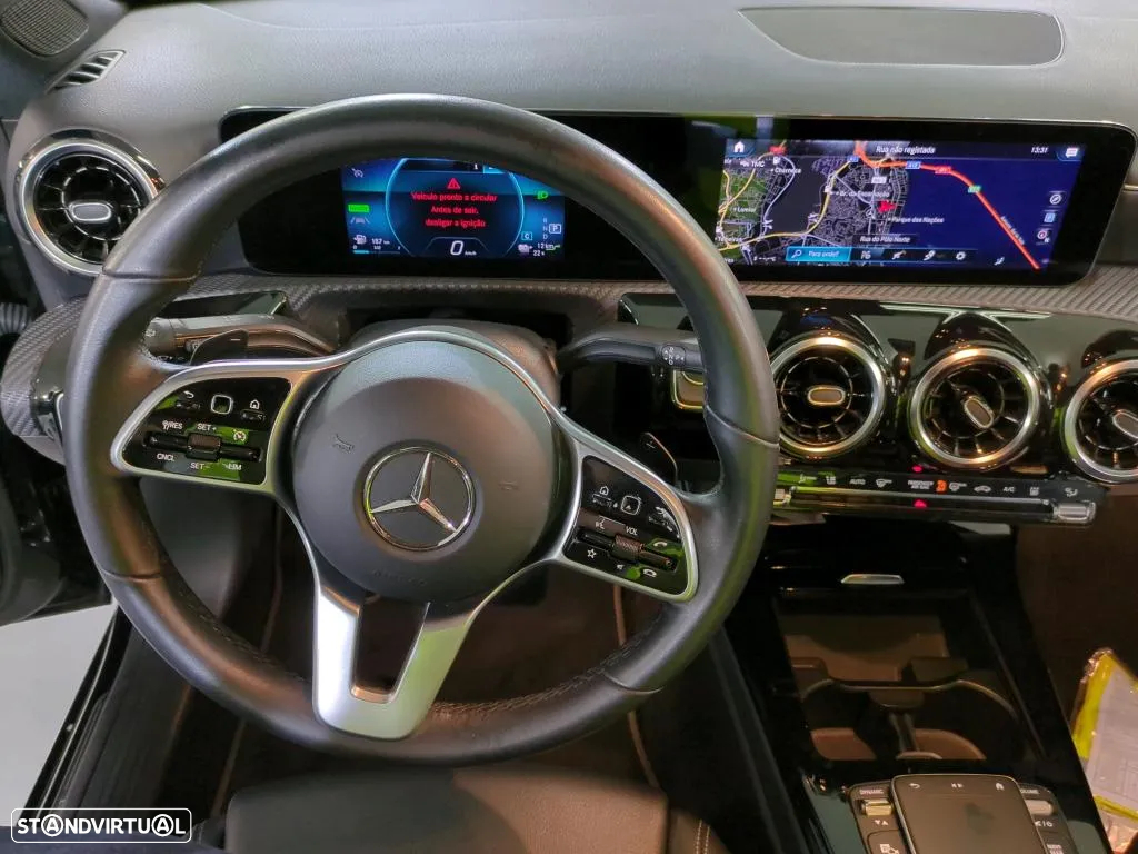 Mercedes-Benz A 250 e Style Plus - 11