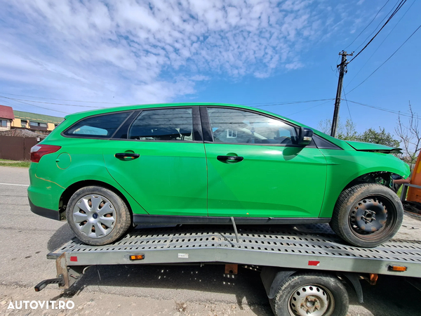Piese Ford Focus 3 CB8 1.6tdci an 202 verde Capota Usa stanga dreapta fata spate Aripa stanga dreapta fata Haion Stop stanga dreapta haion aripa Bara spate Senzori PDC Oglinda stanga dreapta Ceasuri bord Navigatie