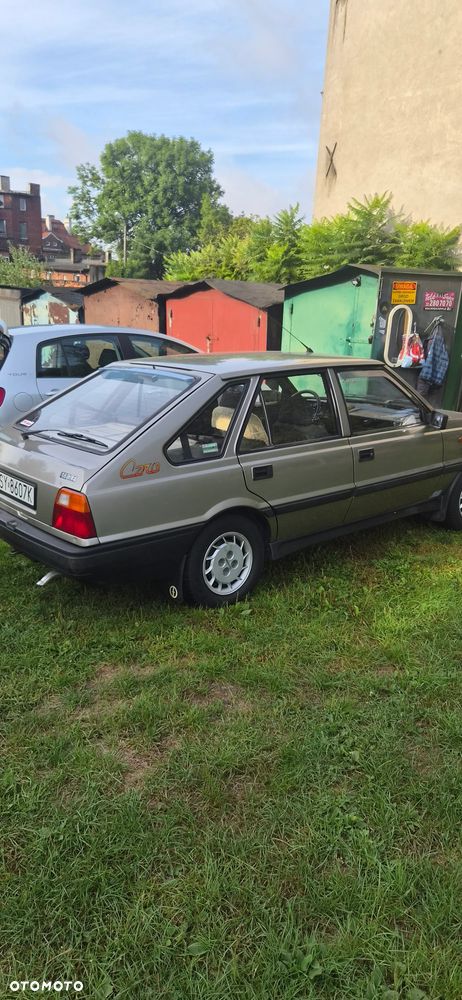 Polonez Caro - 5