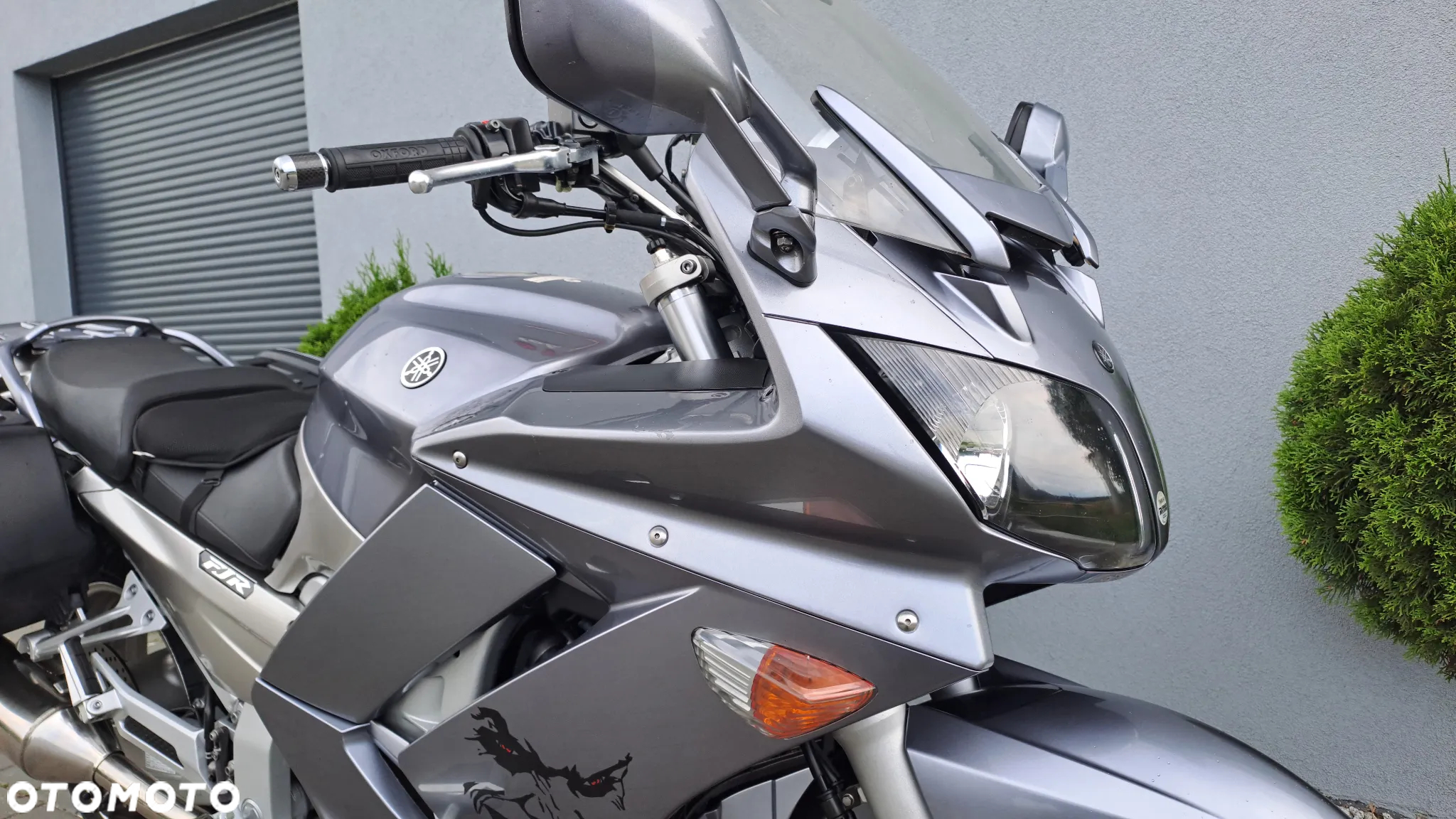 Yamaha FJR - 9