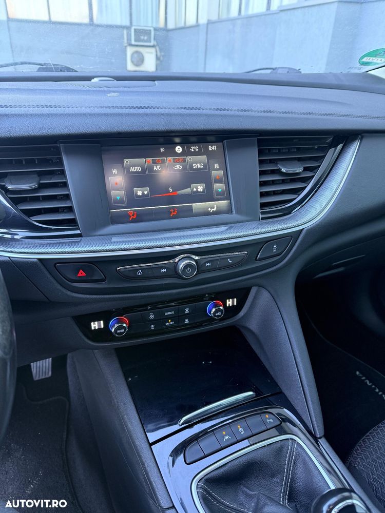 Opel Insignia ver-sports-tourer-1-5-diesel - 8